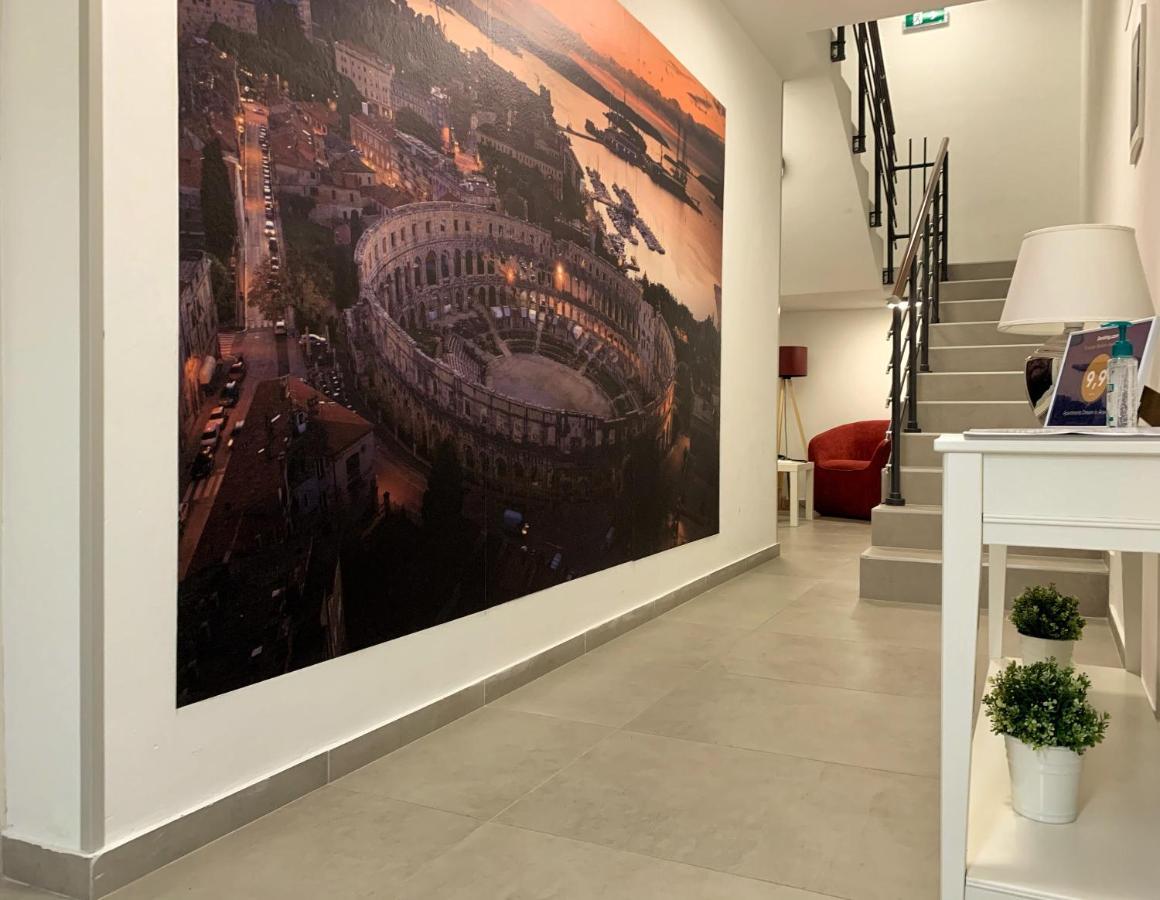 Apartments Dream In Arena 2 Pula Center Free Parking Zewnętrze zdjęcie