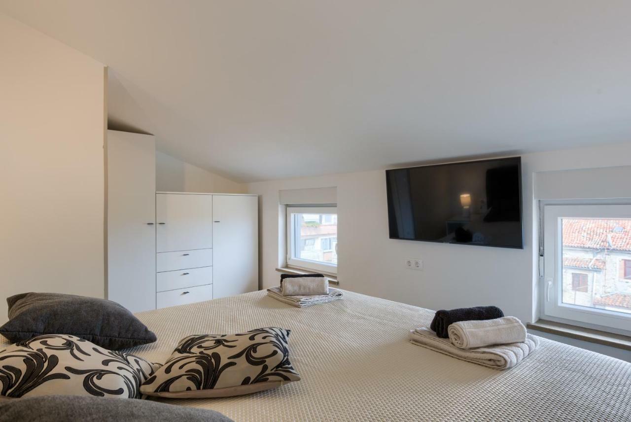 Apartments Dream In Arena 2 Pula Center Free Parking Zewnętrze zdjęcie