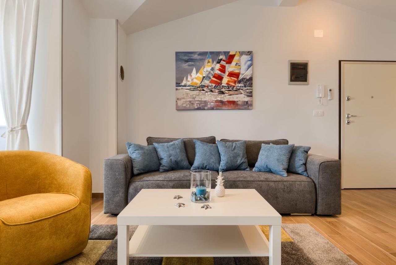 Apartments Dream In Arena 2 Pula Center Free Parking Zewnętrze zdjęcie