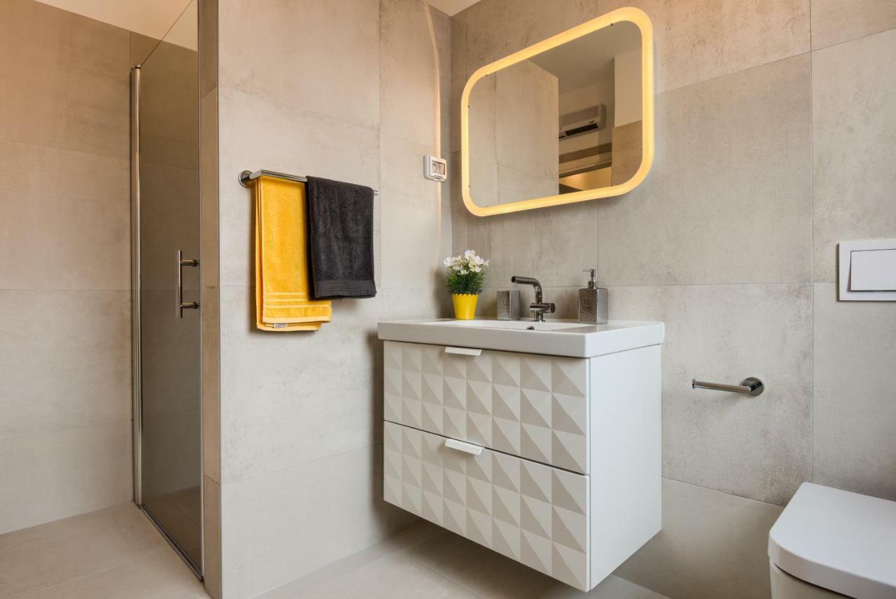 Apartments Dream In Arena 2 Pula Center Free Parking Zewnętrze zdjęcie