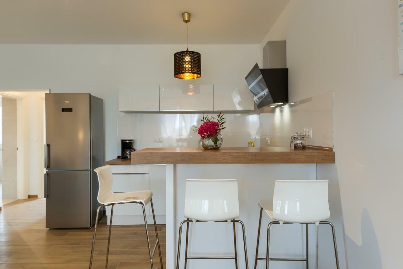 Apartments Dream In Arena 2 Pula Center Free Parking Zewnętrze zdjęcie